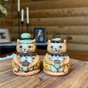 SQUIRREL & ACORN Thanksgiving Salt & Pepper Shakers * JOHANNA PARKER
